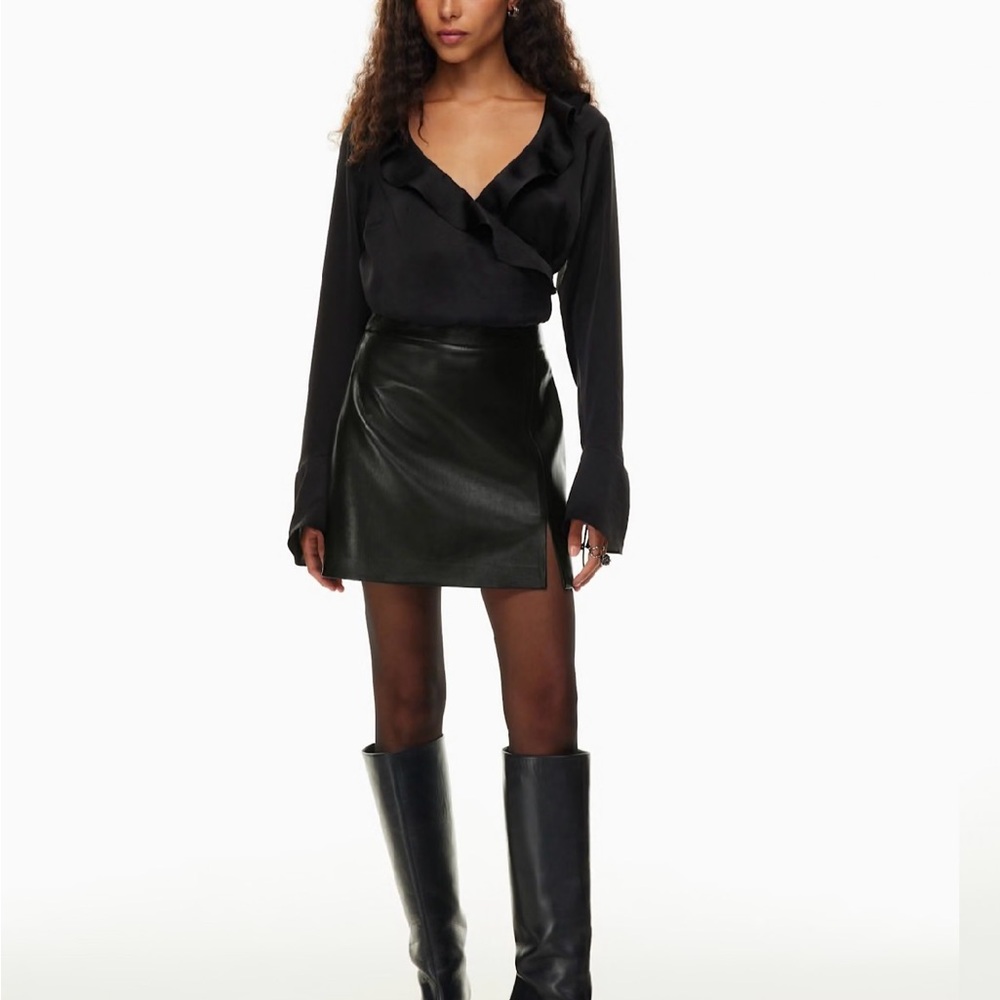 Wilfred Vegan Leather Skirt